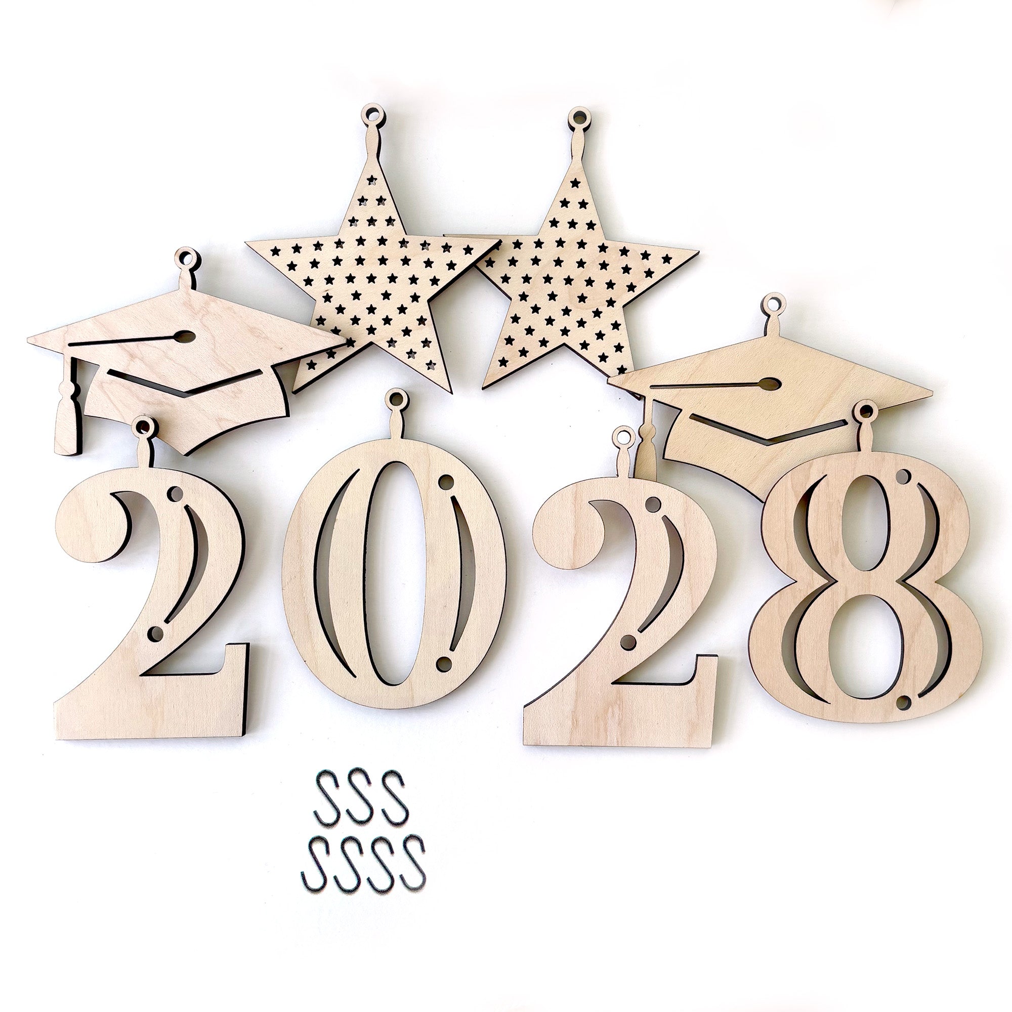 2028 Graduation Wood Charms with Hooks