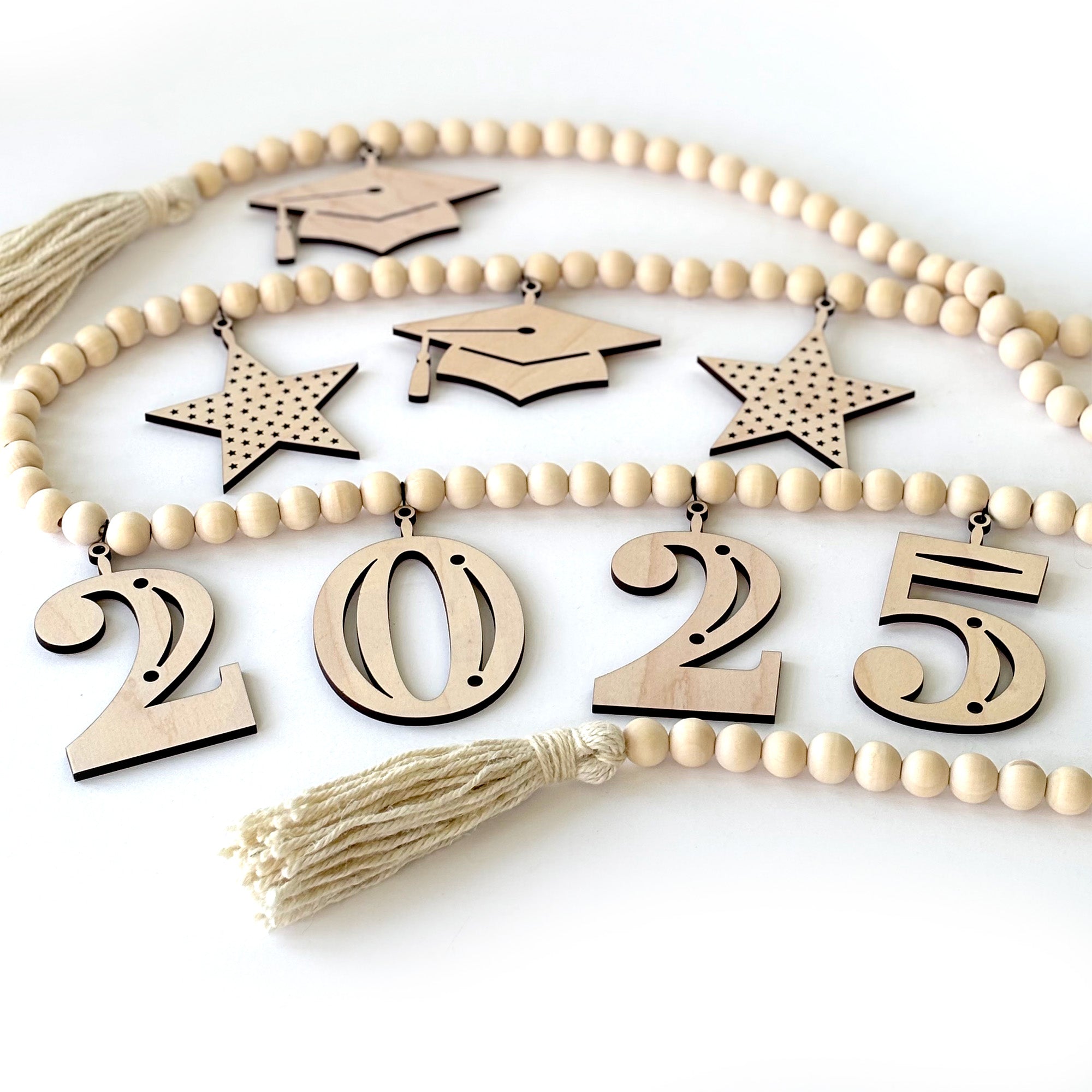 2025 Graduation Garland with Naural Wood Bead Garland