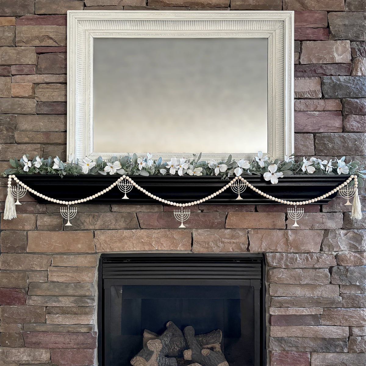 Jewish Hanukkah Mantle Decorations
