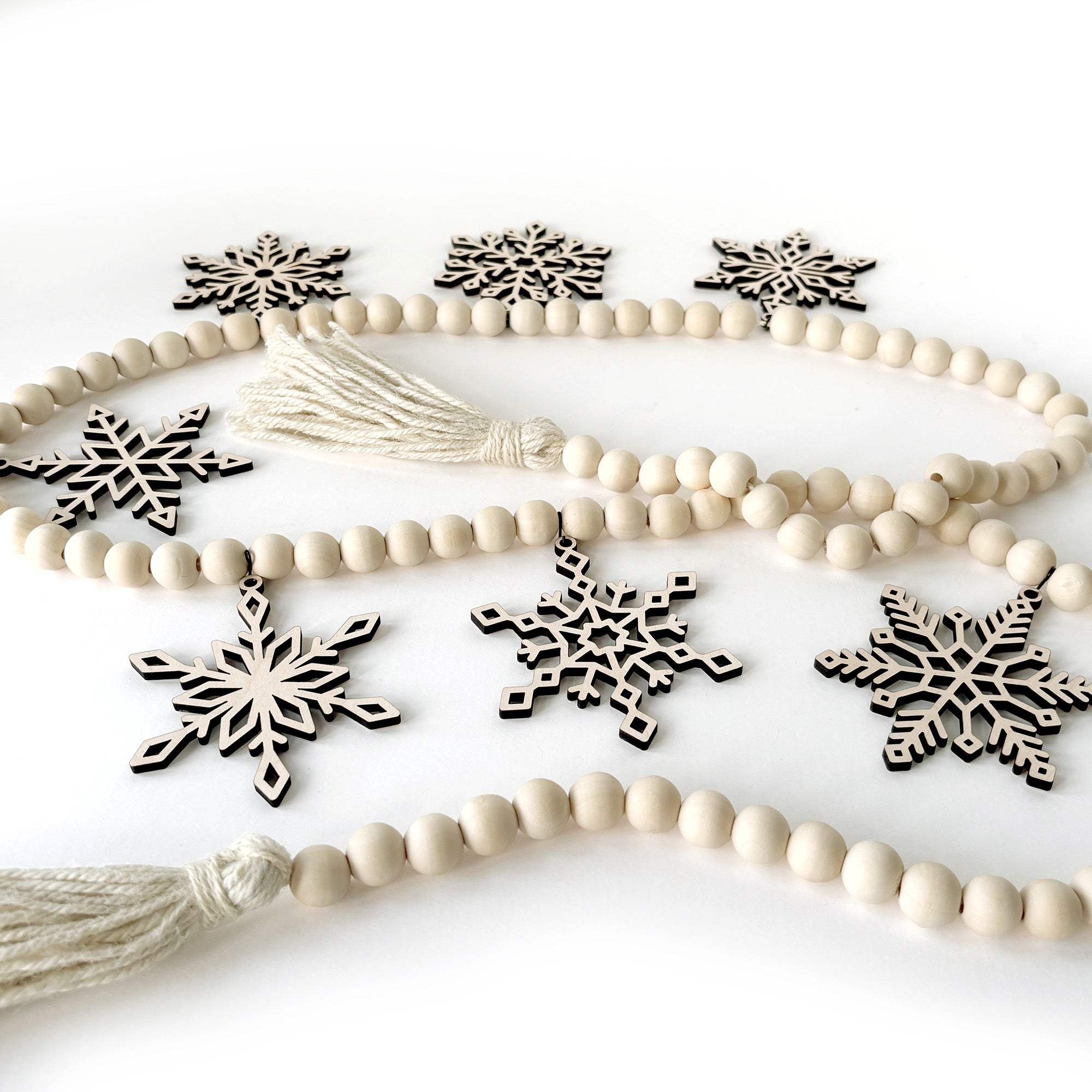 Snowflake Wood Garland