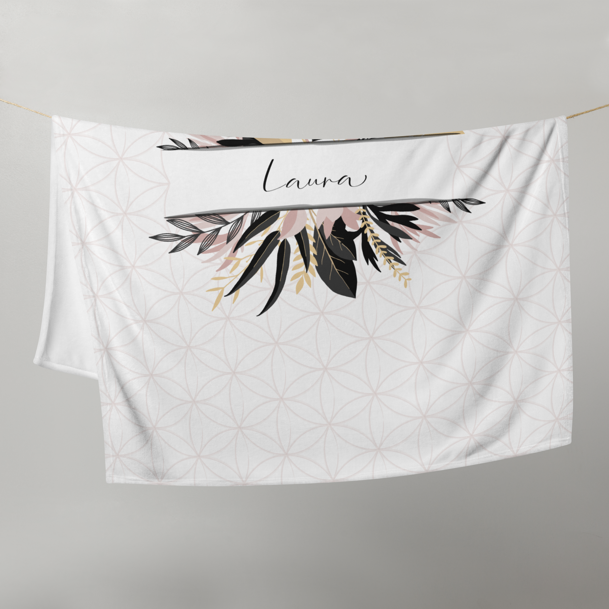 Extra Large Soft Blanket with Geometric Pattern and Leaves Design