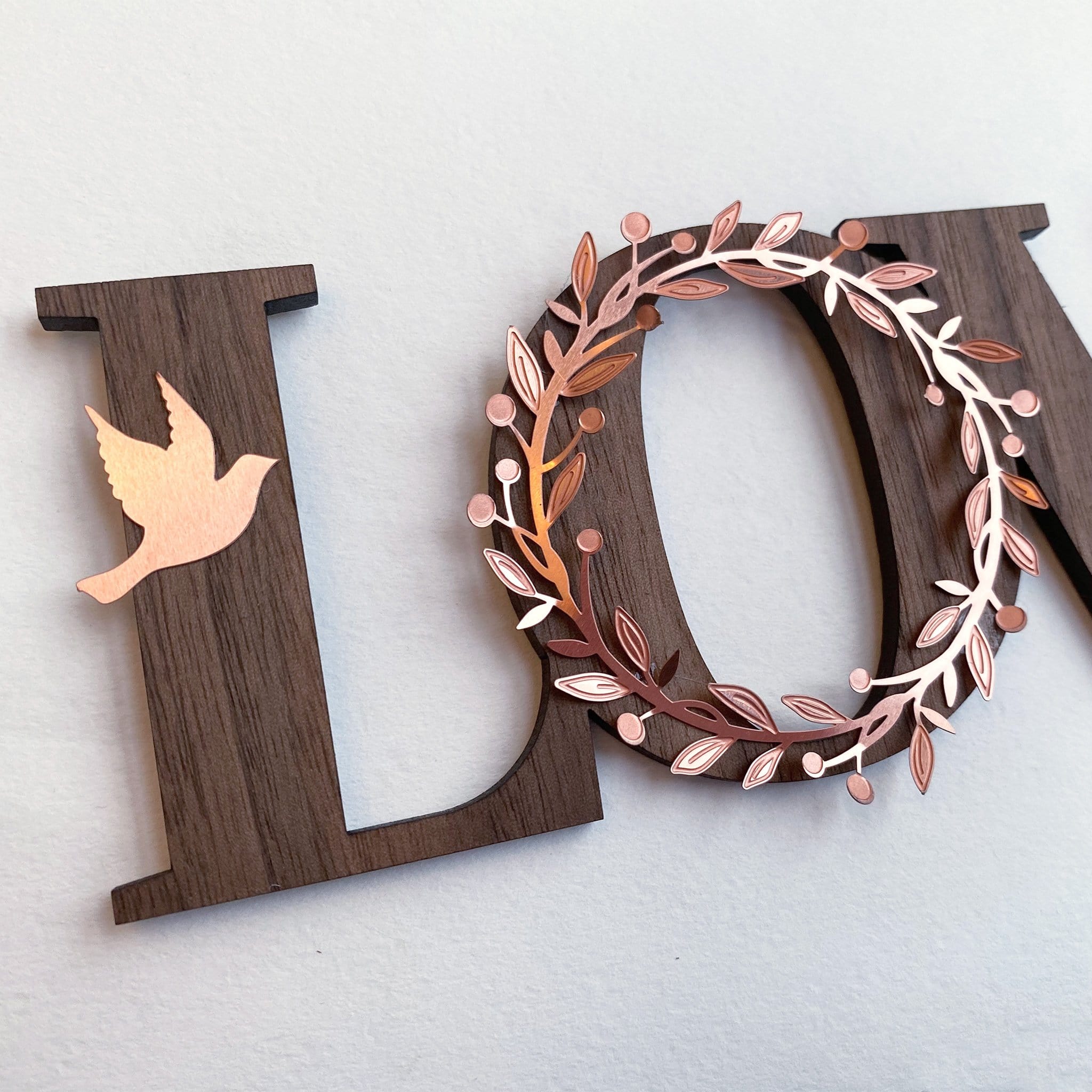 Love Wood Art with Metal Wreath and Birds